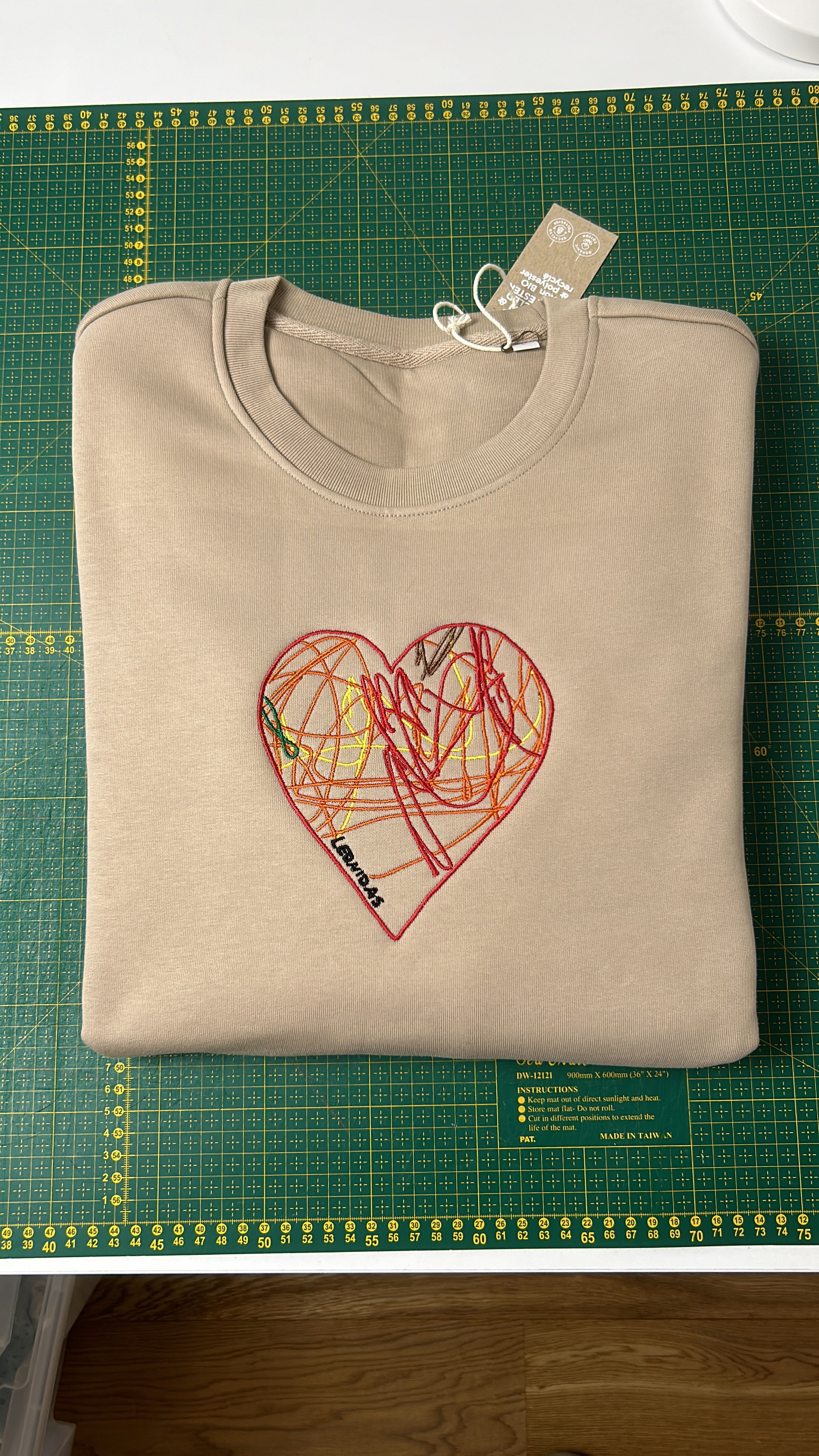 T-Shirt bestickt mit Kinderzeichnung oder einer anderen besonderen Zeichnung