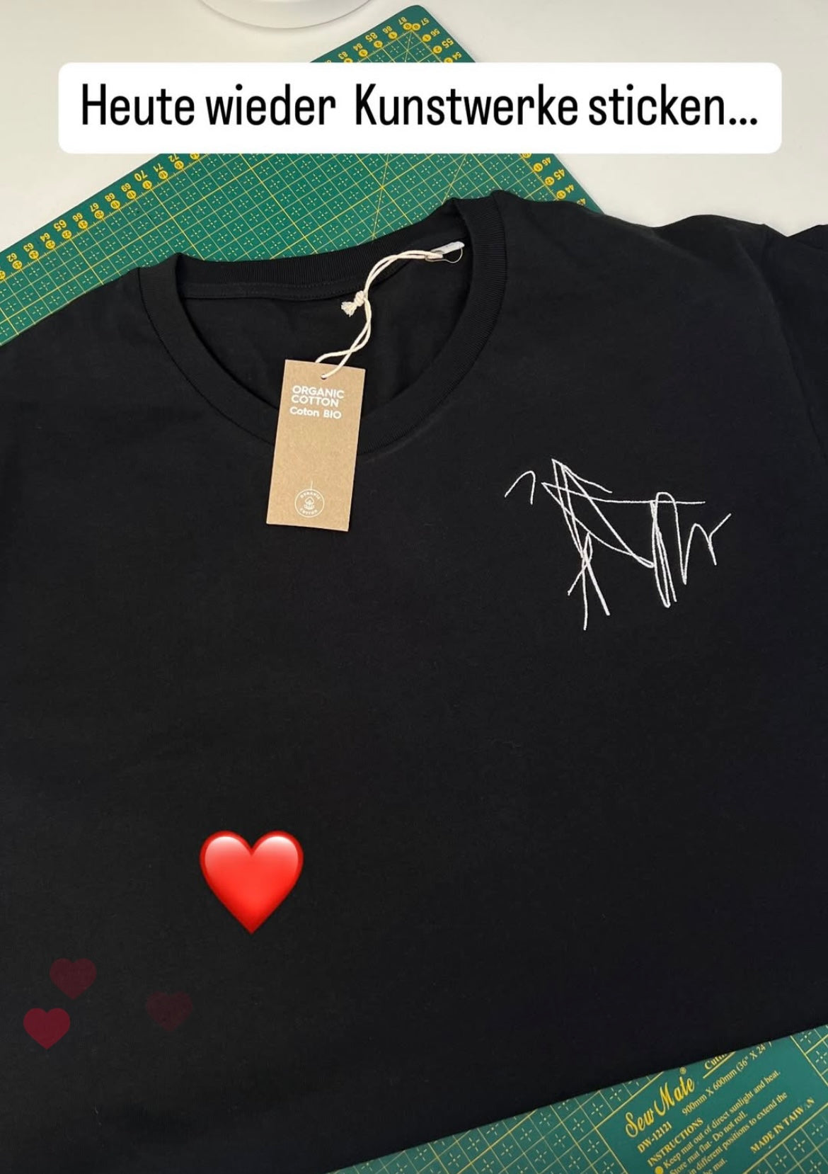 T-Shirt bestickt mit Kinderzeichnung oder einer anderen besonderen Zeichnung