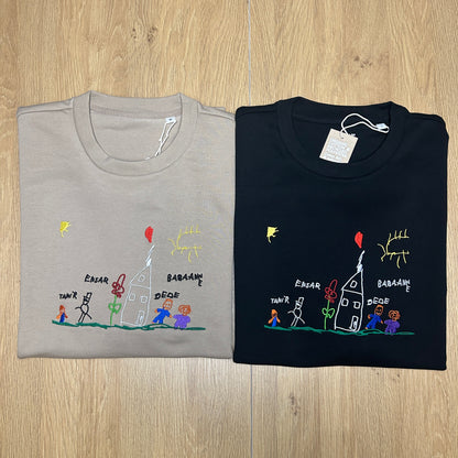 Individuell besticktes T-Shirt mit Kinderzeichnung oder einer anderen besonderen Zeichnung