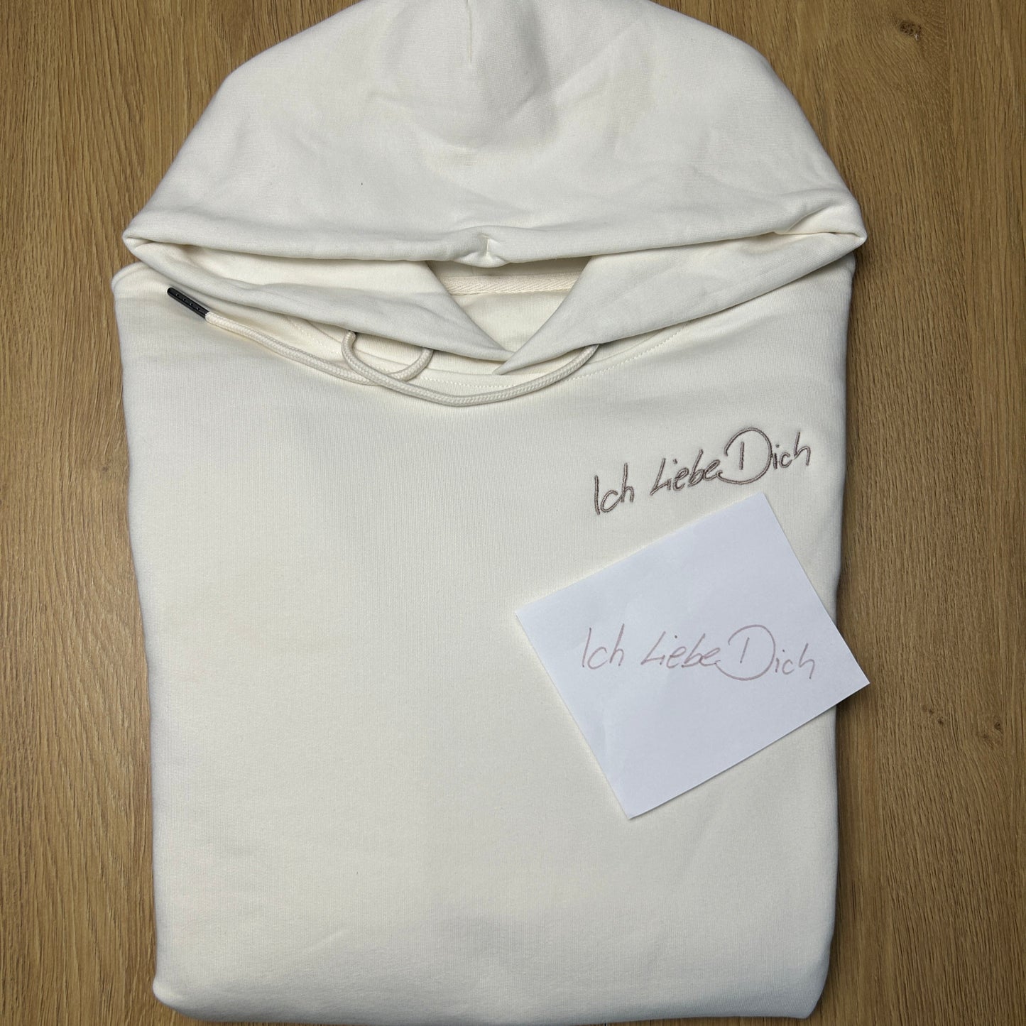 Personalizable sweatshirt, embroidered, individual, sustainable and ecological