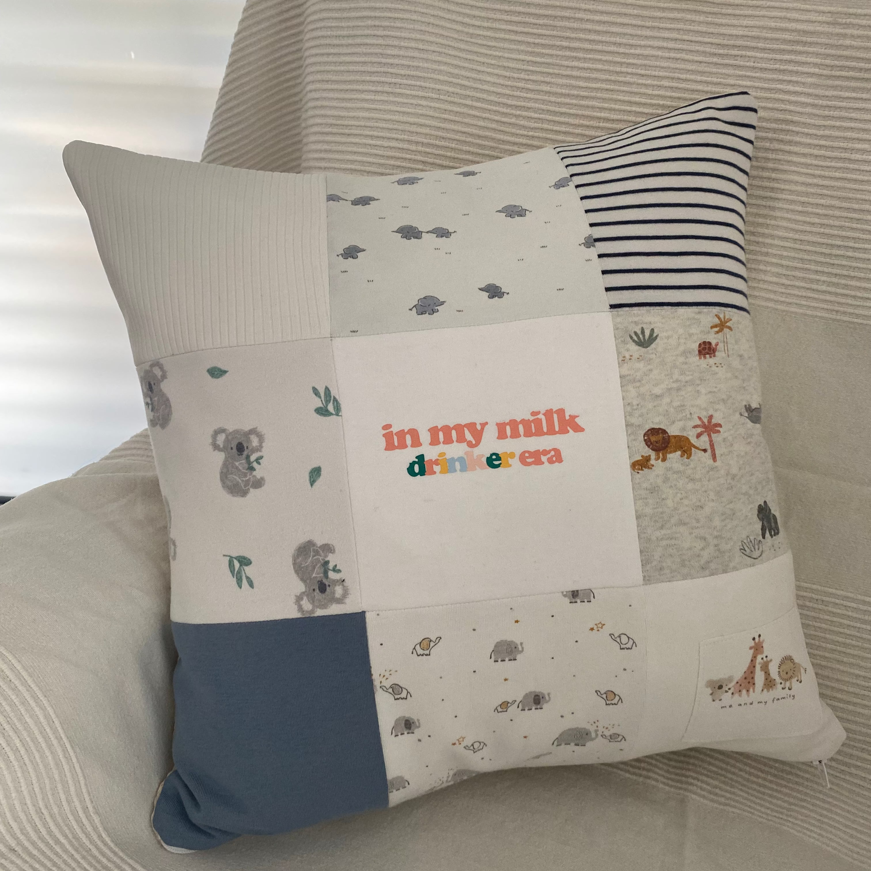 Patchworkkissen aus der Kleidung eines geliebten Menschen - Größe 40x40 cm