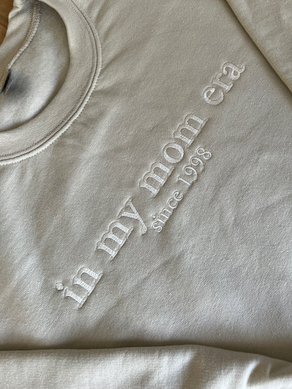 In My Mom Era Pullover – Bequemer Mama Sweatshirt für den Alltag – Ideal für Mütter, Taylor Swift, Songtexte